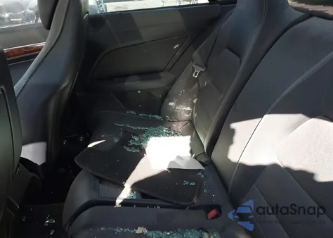 2011 Mercedes-Benz E 350 from USA, damaged, VIN WDDKJ5GB0BF112393